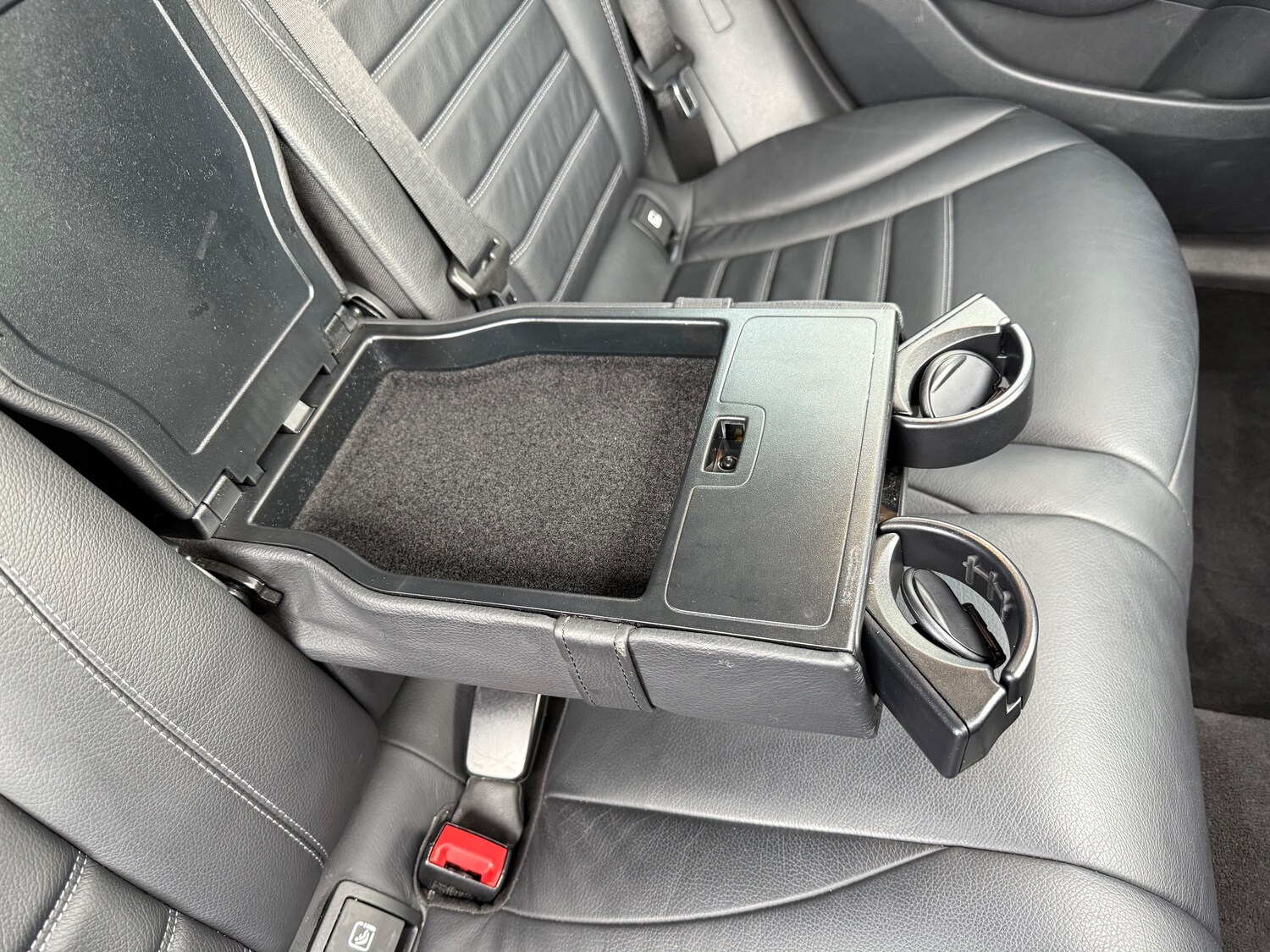 Used Mercedes-Benz EQC 2020 for sale - 76750883: Photo 37