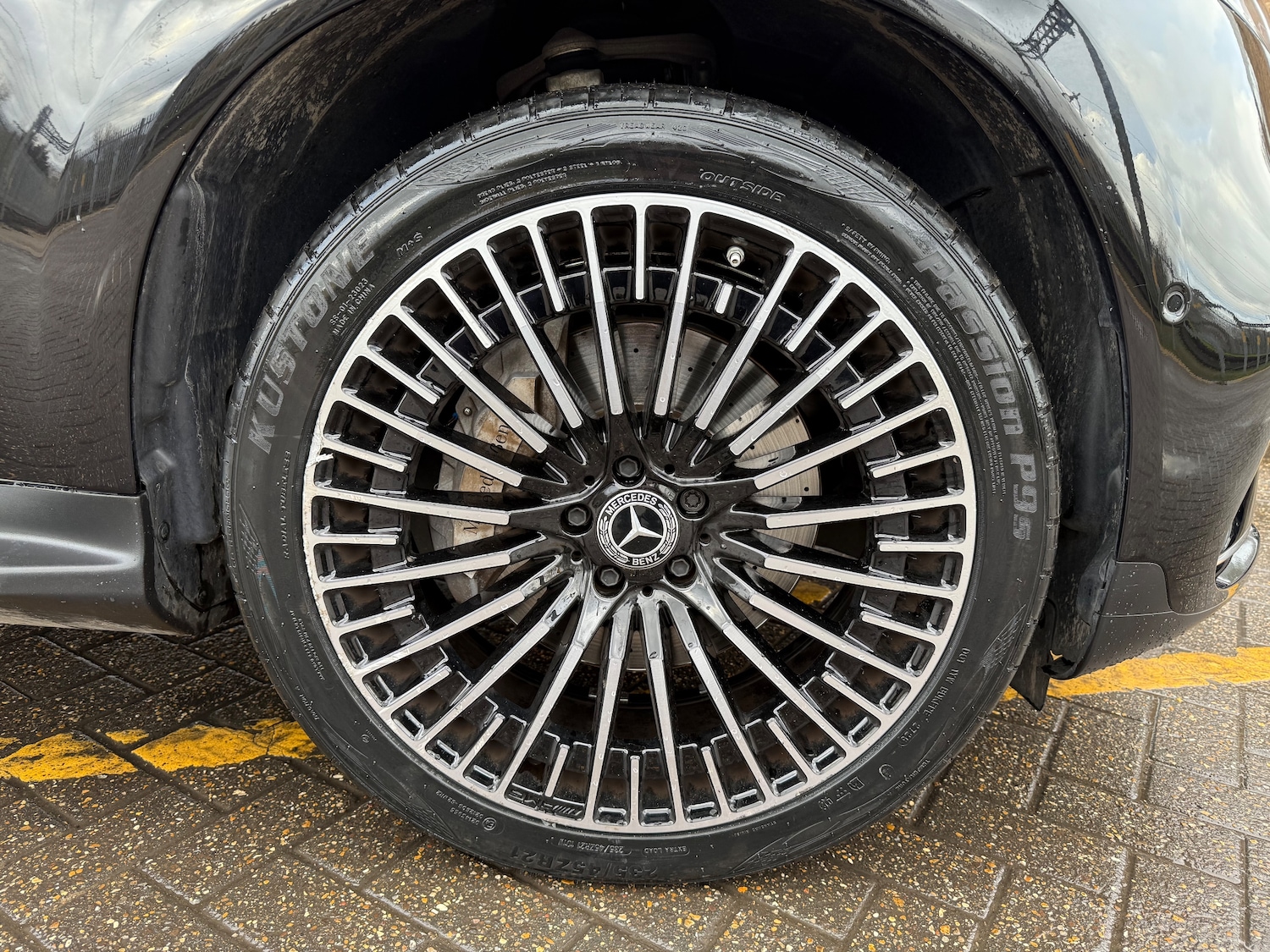 Used Mercedes-Benz EQC 2020 for sale - 76750883: Photo 41