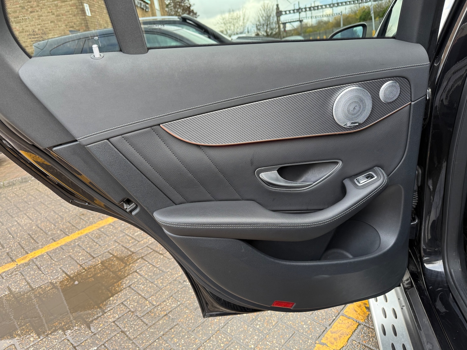 Used Mercedes-Benz EQC 2020 for sale - 76750883: Photo 65