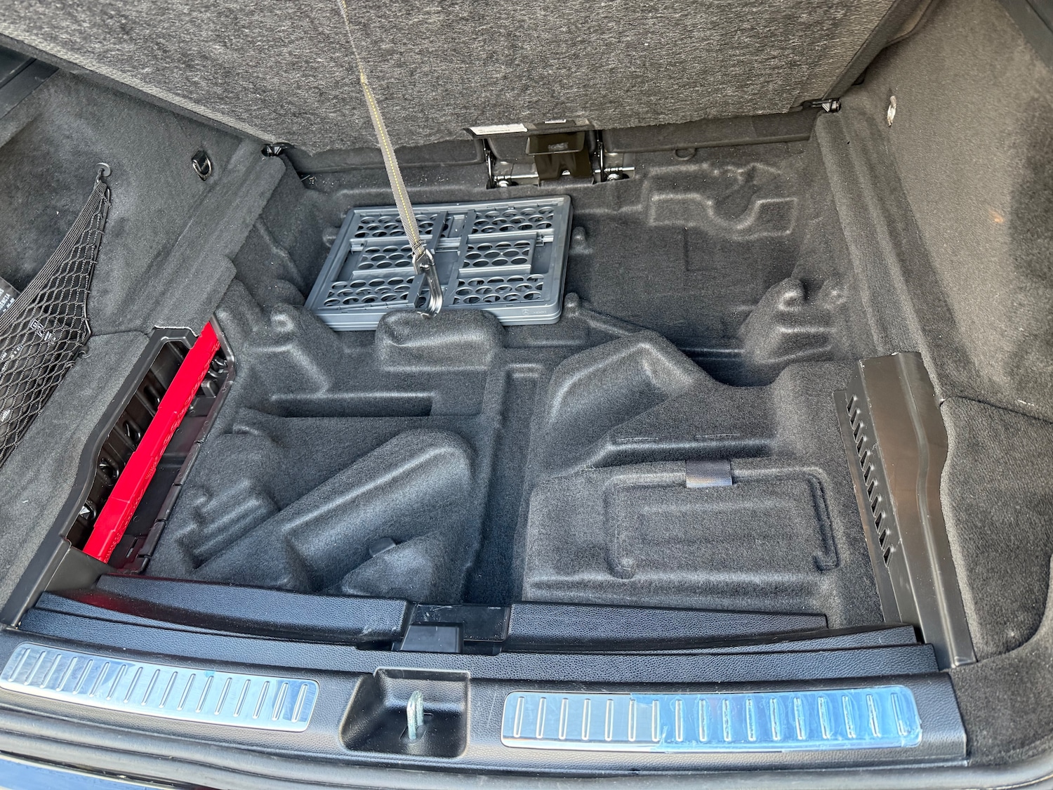 Used Mercedes-Benz EQC 2020 for sale - 76750883: Photo 76