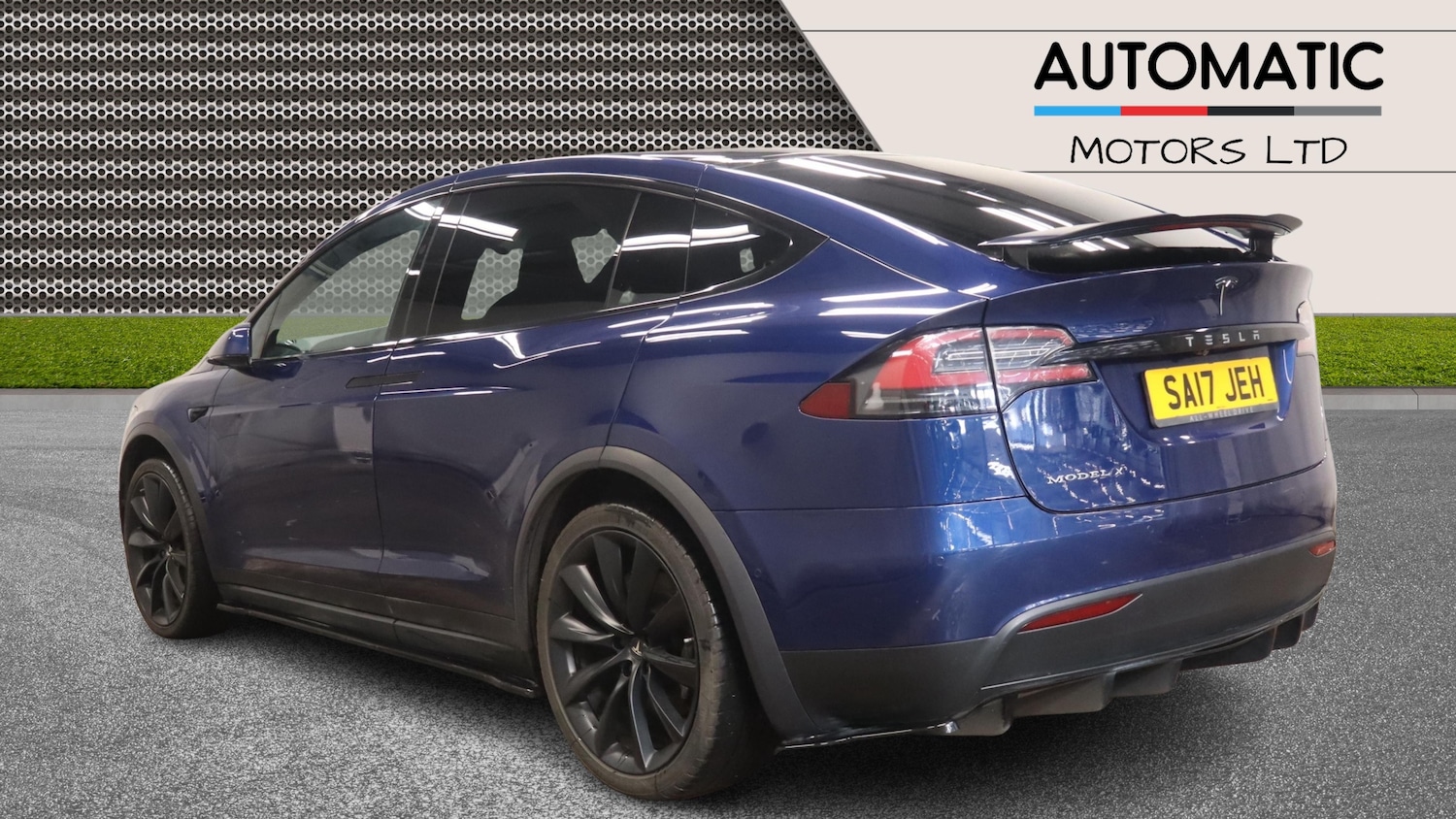 Used Tesla Model X 2017 for sale - 78098401: Photo 2