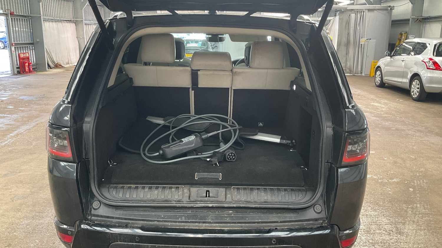 Used Land Rover Range Rover Sport 2020 for sale - 77849146: Photo 11