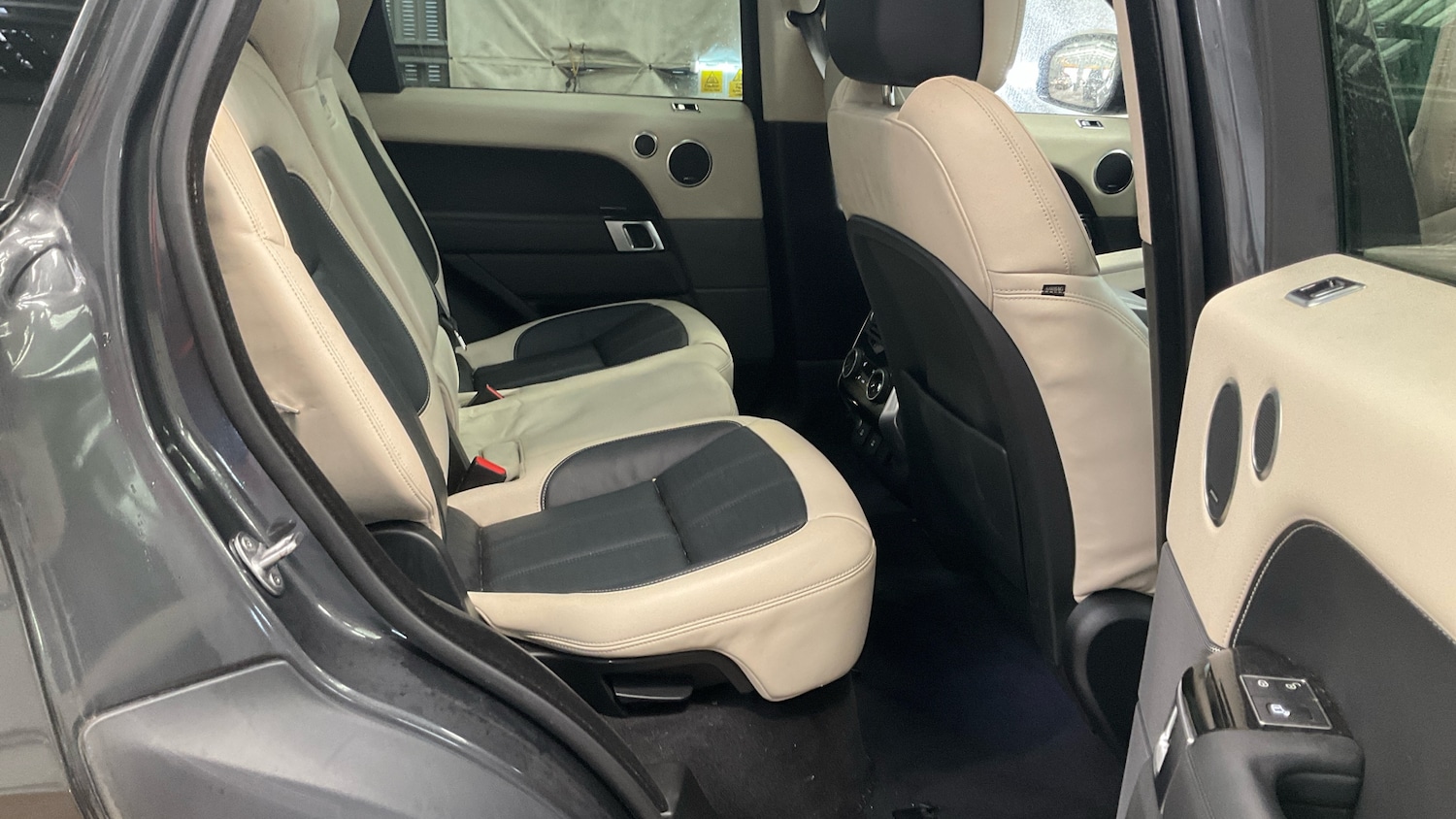 Used Land Rover Range Rover Sport 2020 for sale - 77849146: Photo 9