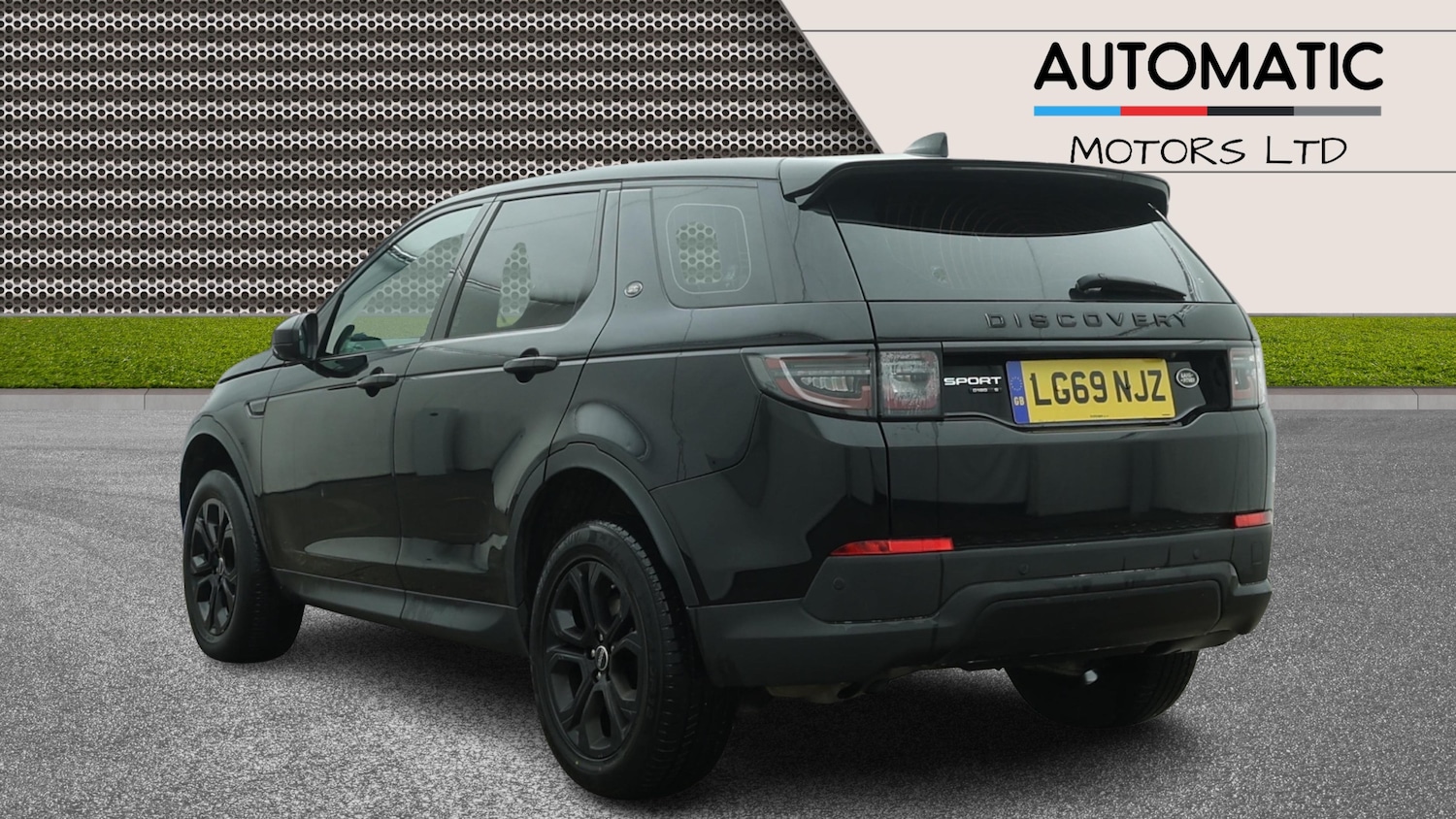 Used Land Rover Discovery Sport 2019 for sale - 77995225: Photo 2