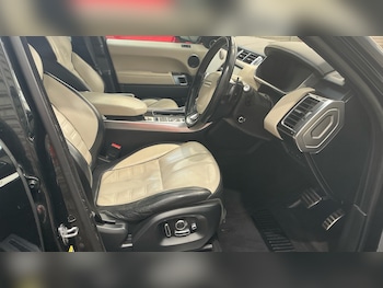Used Land Rover Range Rover Sport 2016 for sale - 78789431: Photo