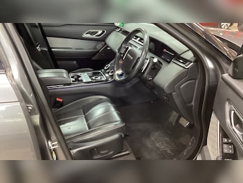Used Land Rover Range Rover Velar 2018 for sale - 78789427: Photo