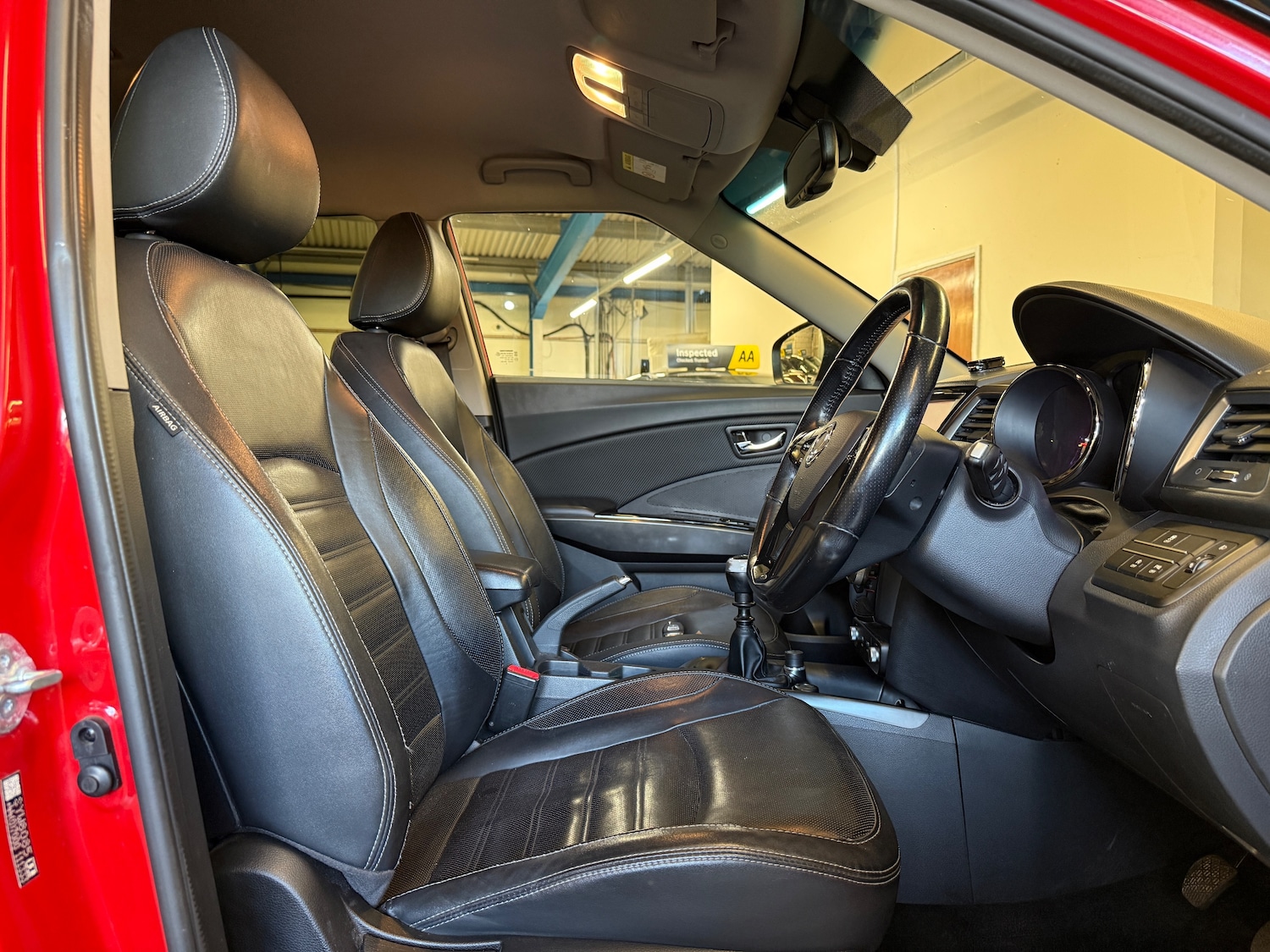 Used Ssangyong Tivoli 2017 for sale - 75932287: Photo 16