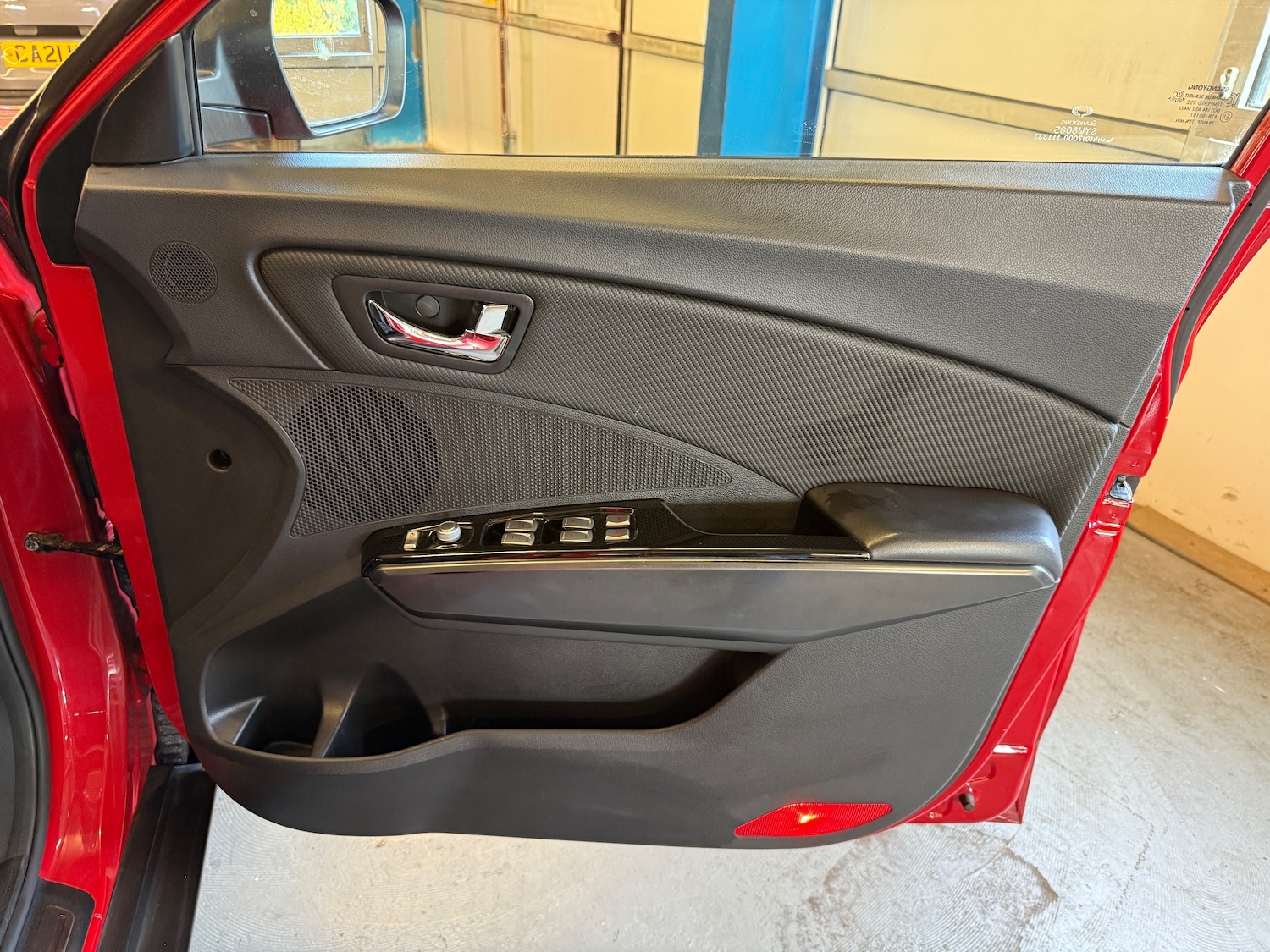 Used Ssangyong Tivoli 2017 for sale - 75932287: Photo 52