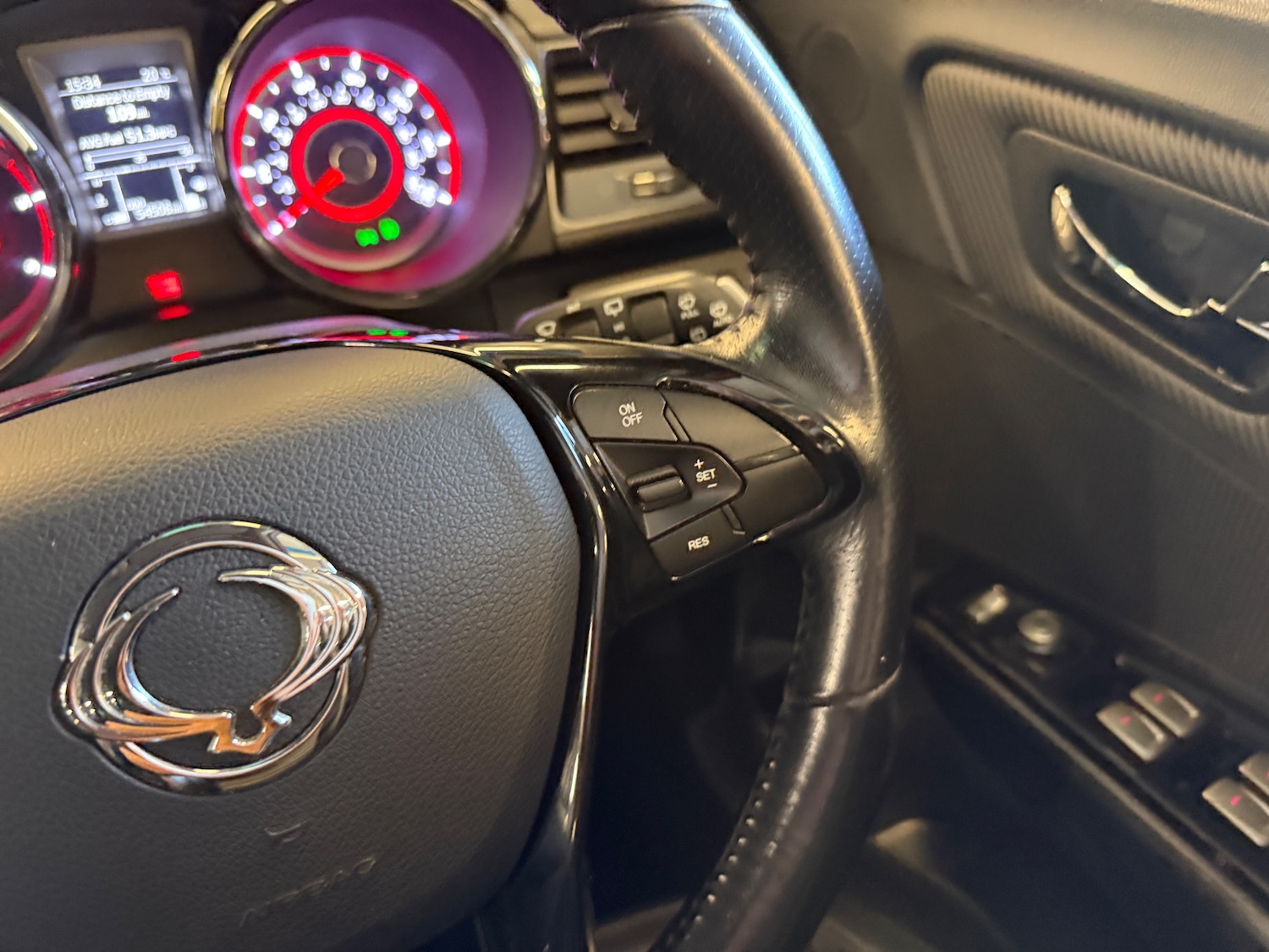 Used Ssangyong Tivoli 2017 for sale - 75932287: Photo 64