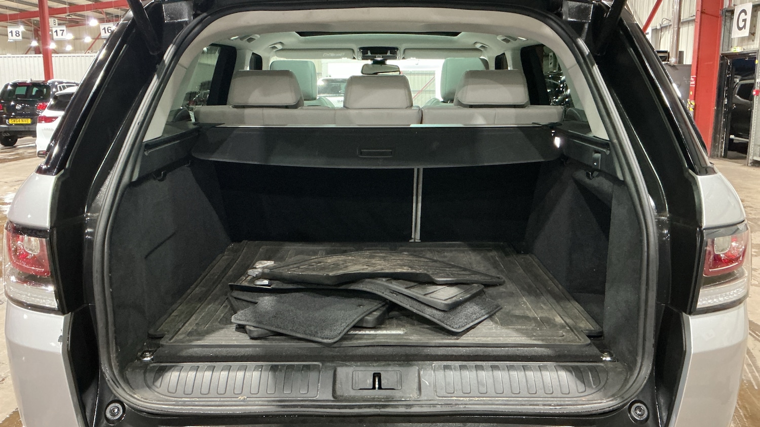 Used Land Rover Range Rover Sport 2015 for sale - 77310913: Photo 10