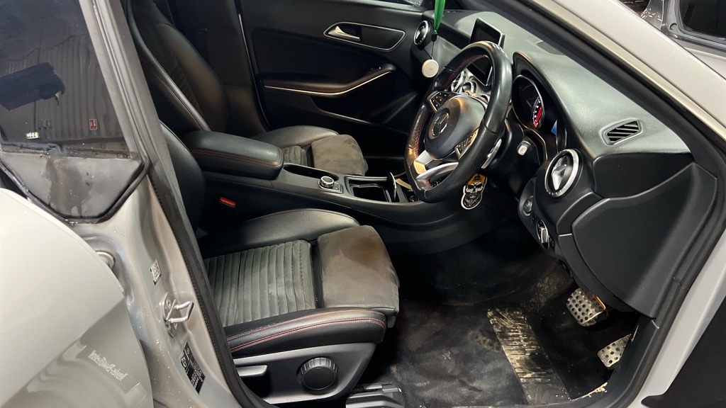 Used Mercedes-Benz CLA 2018 for sale - 76937657: Photo 3