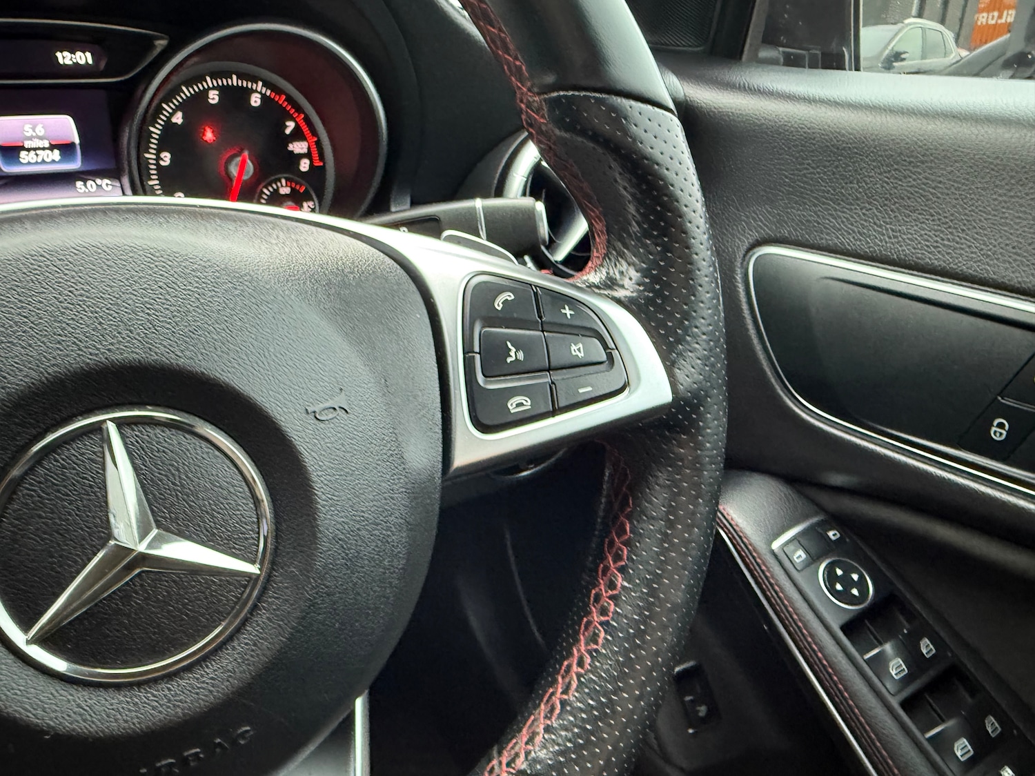 Used Mercedes-Benz CLA 2018 for sale - 76937657: Photo 38