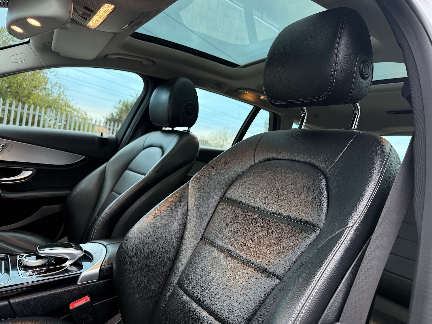 Used Mercedes-Benz C Class 2014 for sale - 76552104: Photo 27