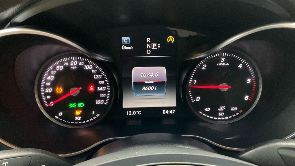 Used Mercedes-Benz C Class 2014 for sale - 76552104: Photo 9