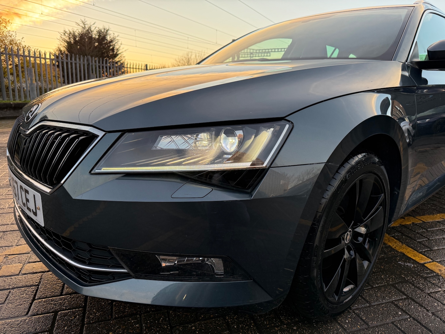 Used Skoda Superb 2017 for sale - 76362282: Photo 15