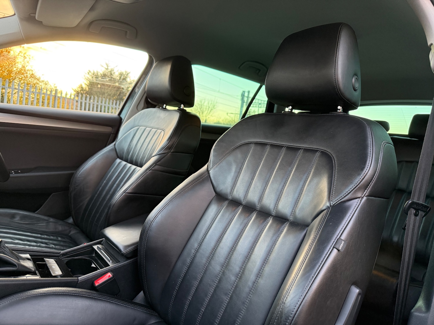 Used Skoda Superb 2017 for sale - 76362282: Photo 19