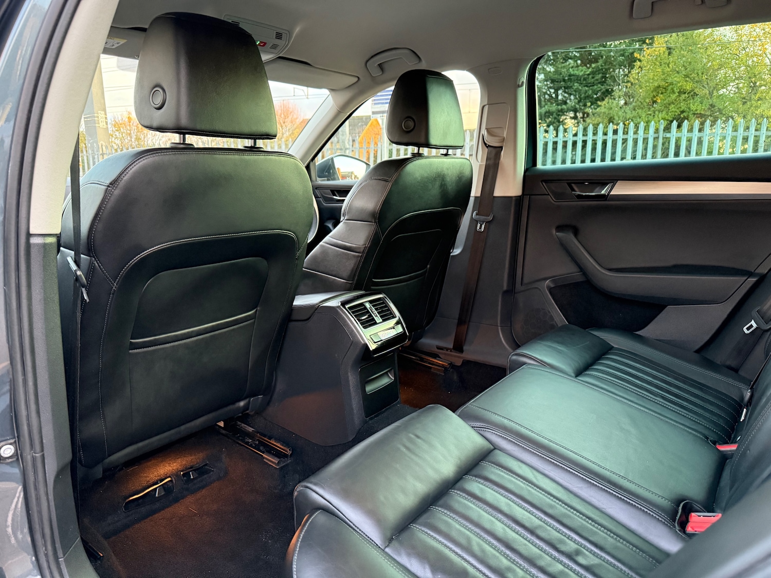 Used Skoda Superb 2017 for sale - 76362282: Photo 22