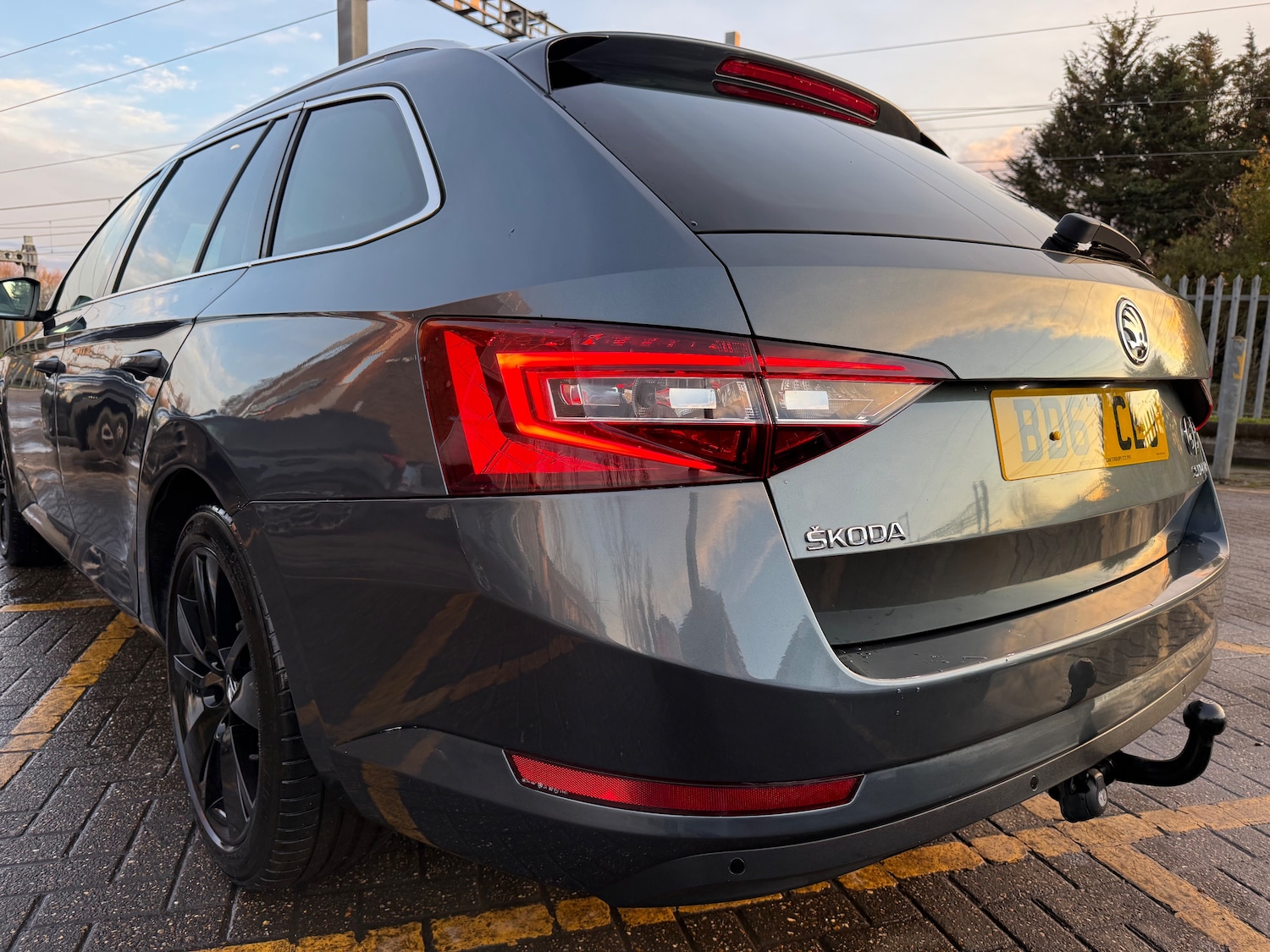 Used Skoda Superb 2017 for sale - 76362282: Photo 23