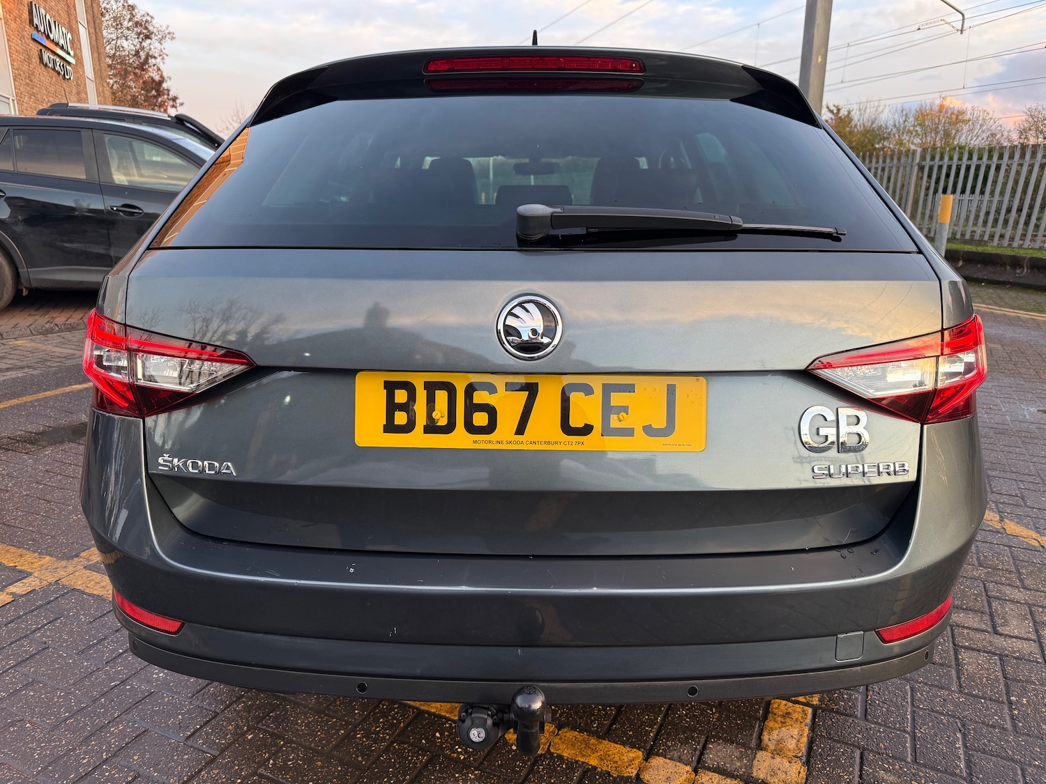 Used Skoda Superb 2017 for sale - 76362282: Photo 24