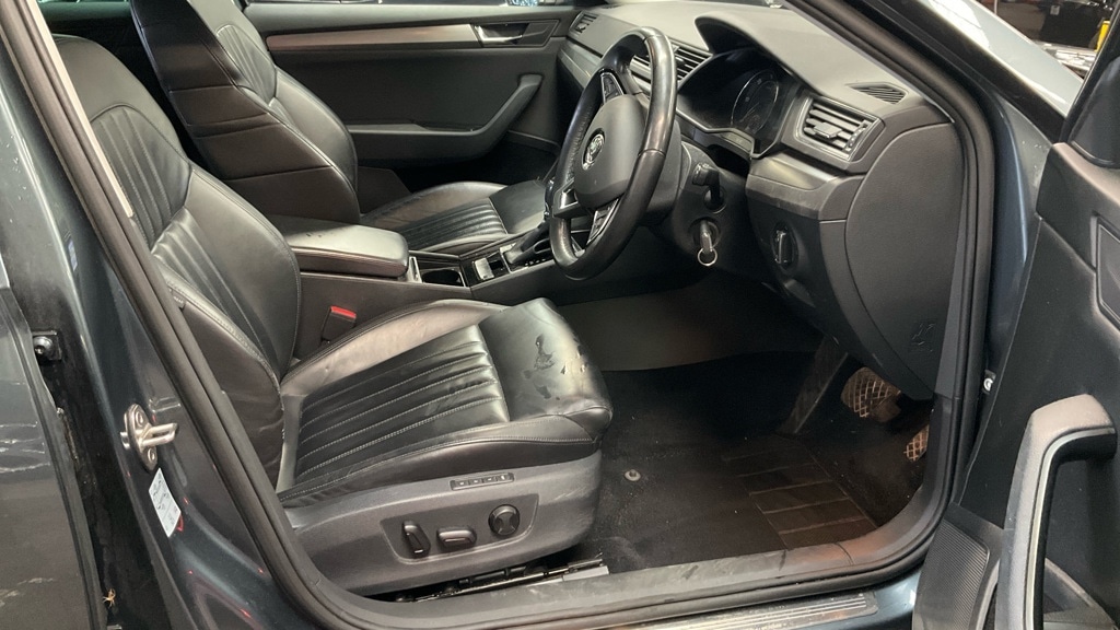 Used Skoda Superb 2017 for sale - 76362282: Photo 3