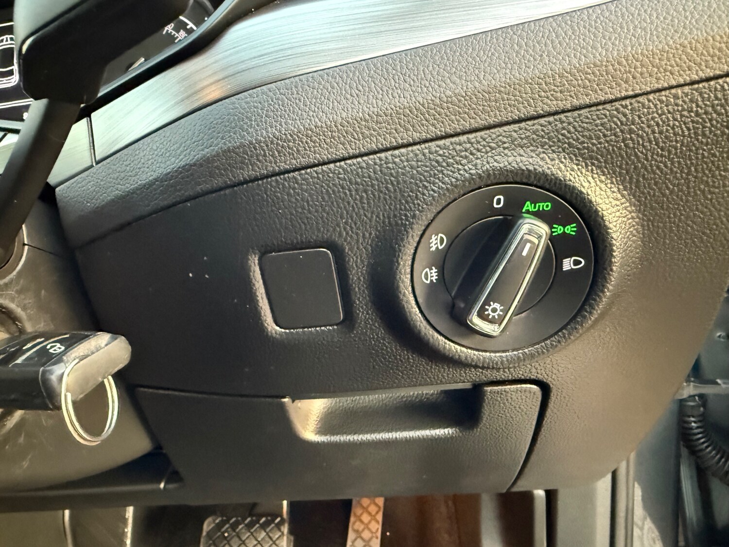 Used Skoda Superb 2017 for sale - 76362282: Photo 50