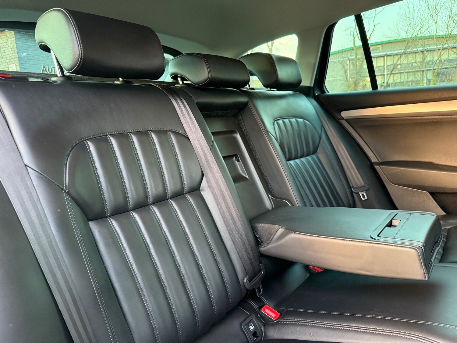 Used Skoda Superb 2017 for sale - 76362282: Photo 59