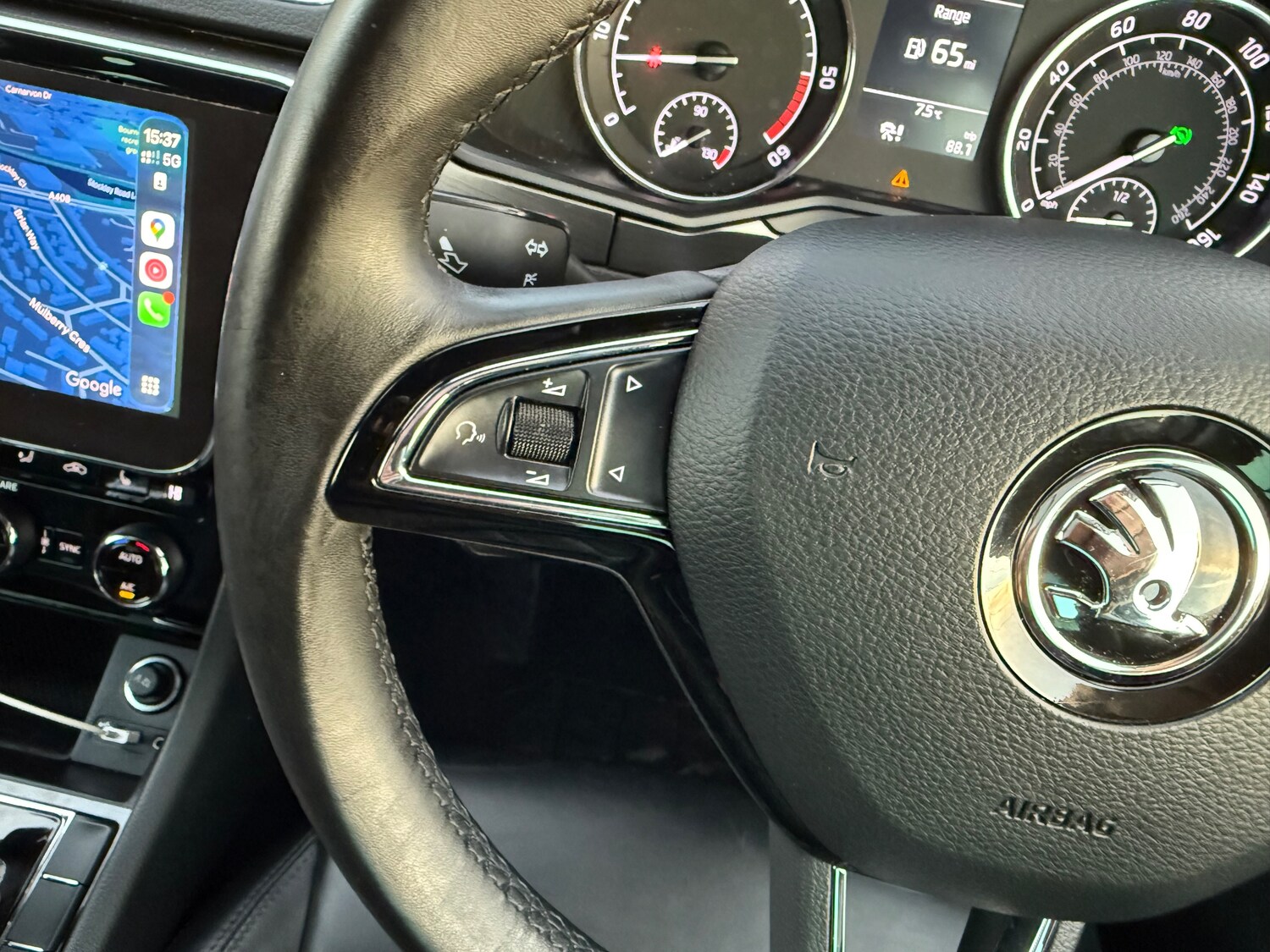 Used Skoda Superb 2017 for sale - 76362282: Photo 63