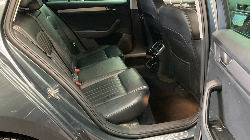 Used Skoda Superb 2017 for sale - 76362282: Photo 7
