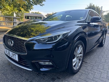 Used Infiniti Q30 2016 for sale - 75361288: Photo