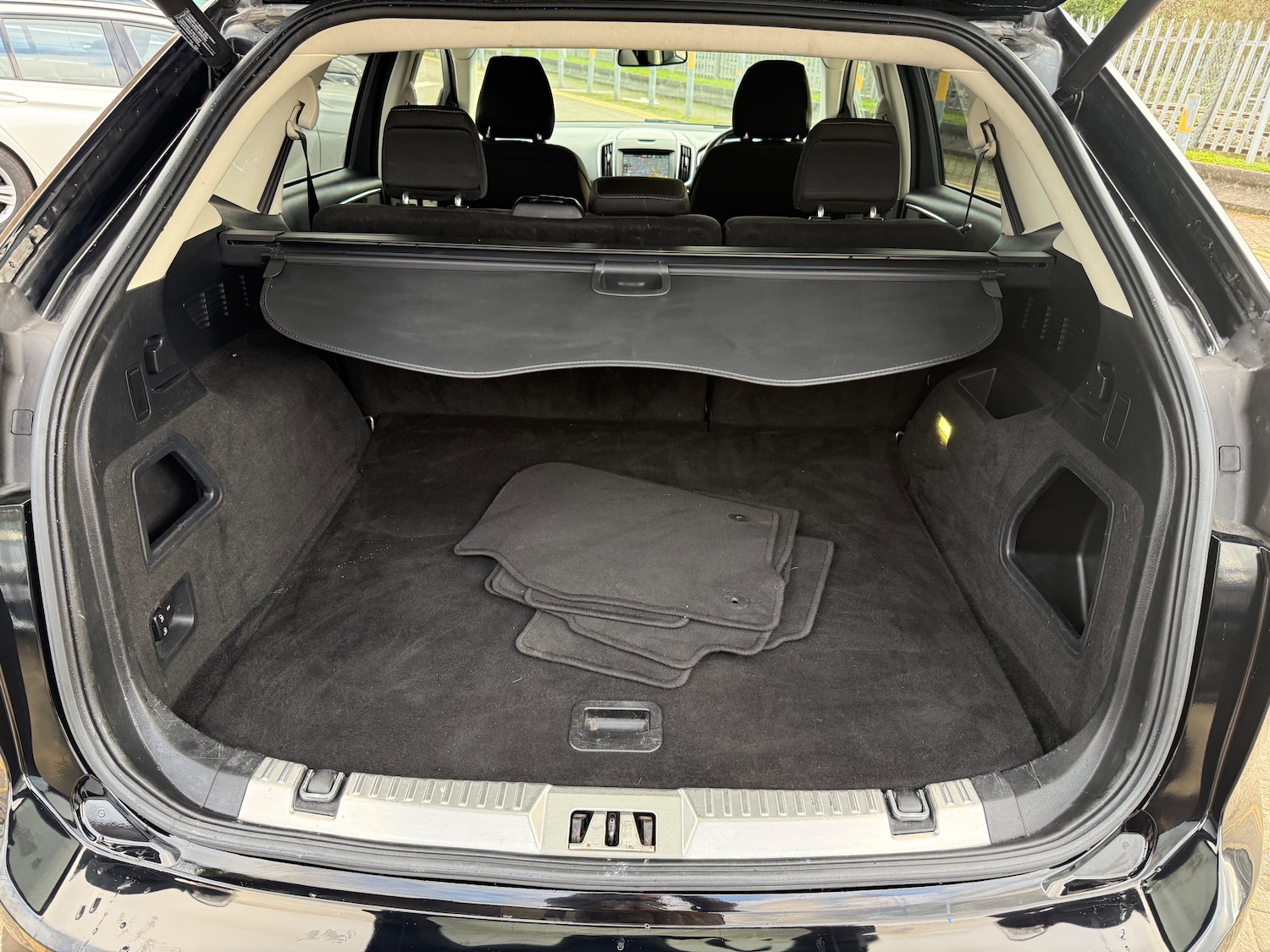 Used Ford Edge 2016 for sale - 76717632: Photo 48