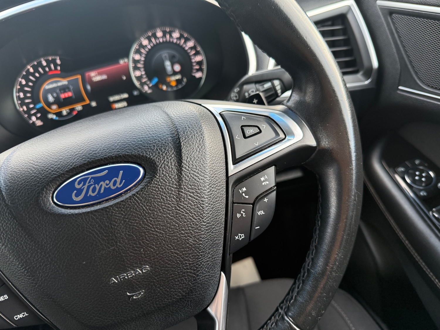 Used Ford Edge 2016 for sale - 76717632: Photo 58