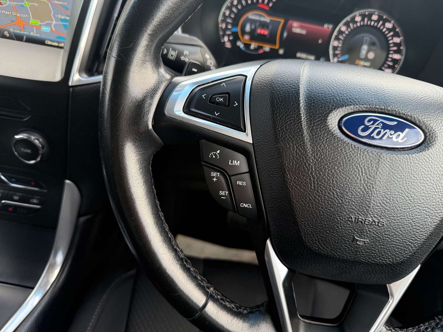 Used Ford Edge 2016 for sale - 76717632: Photo 59