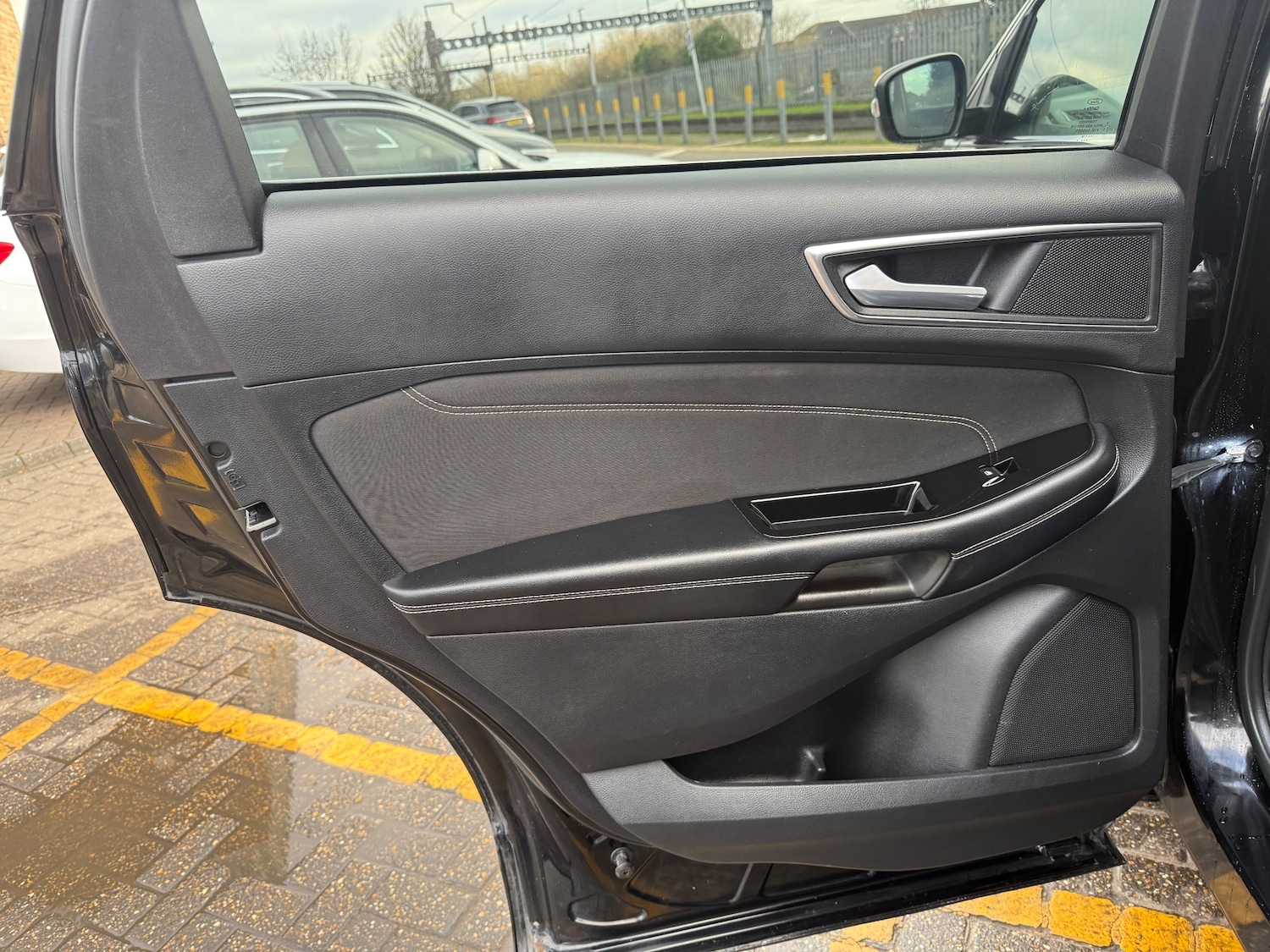 Used Ford Edge 2016 for sale - 76717632: Photo 61