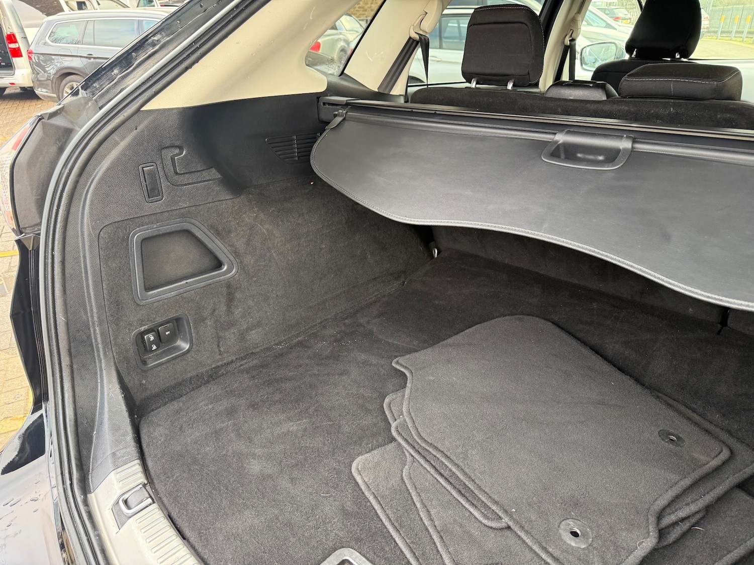 Used Ford Edge 2016 for sale - 76717632: Photo 67