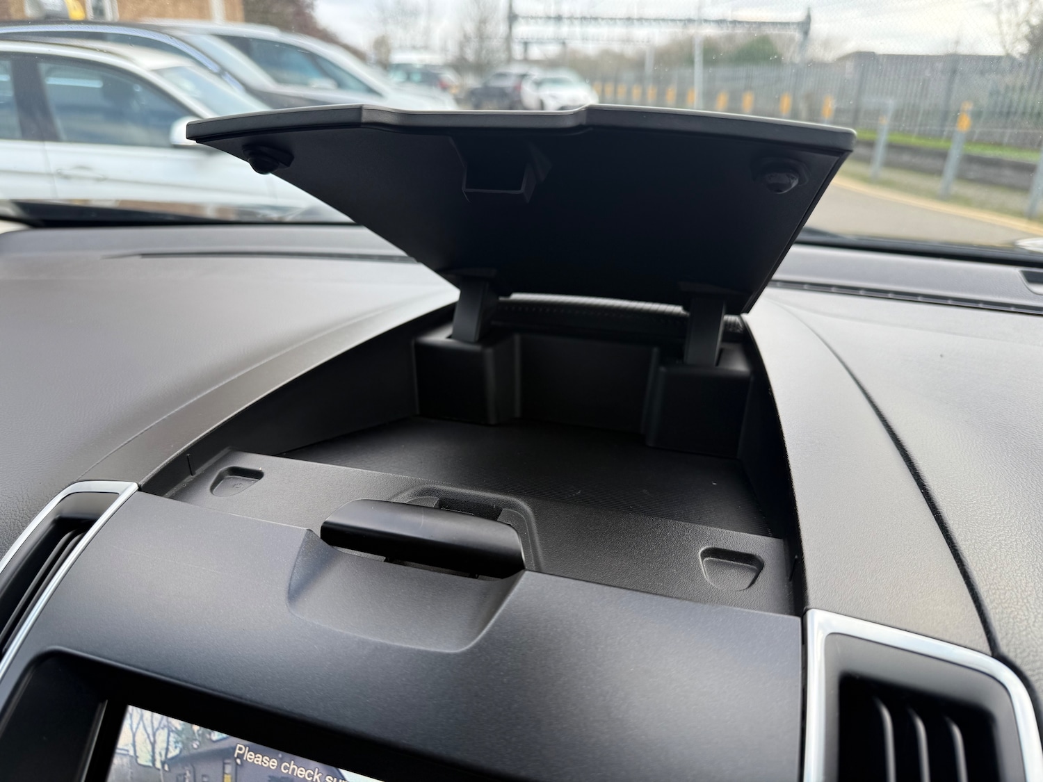 Used Ford Edge 2016 for sale - 76717632: Photo 71