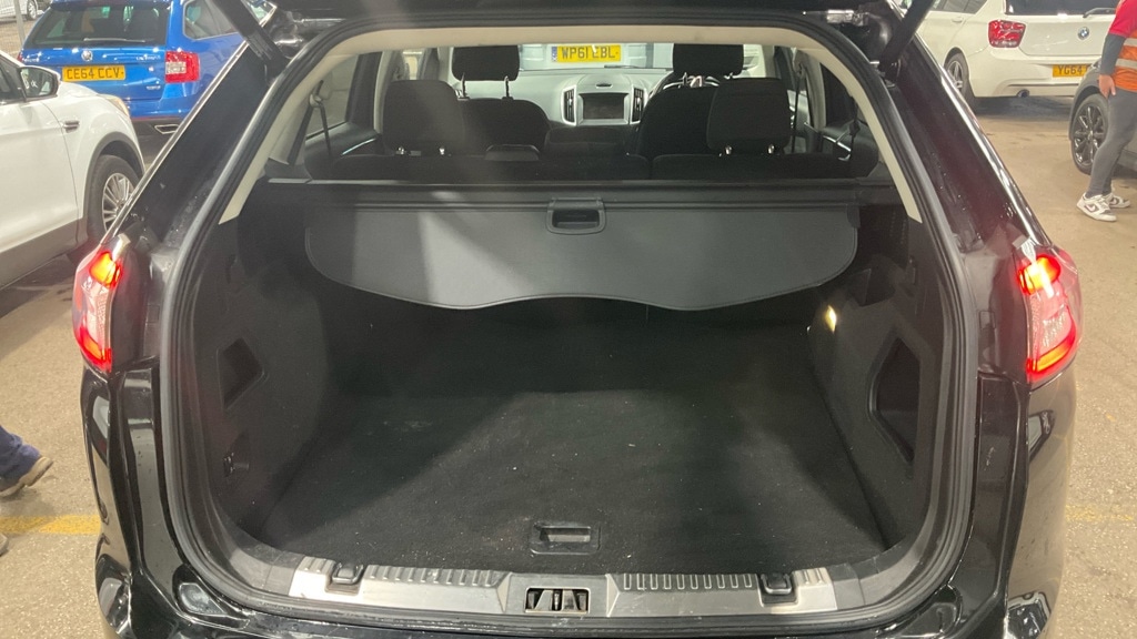 Used Ford Edge 2016 for sale - 76717632: Photo 9