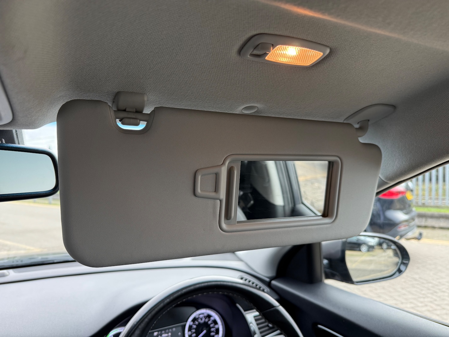 Used Kia Niro 2017 for sale - 75680134: Photo 43