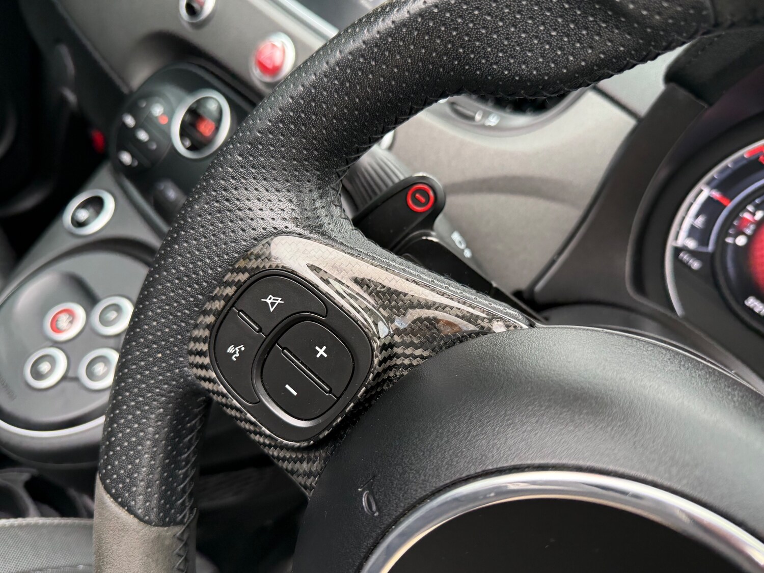 Used Abarth 595 2017 for sale - 78107070: Photo 55