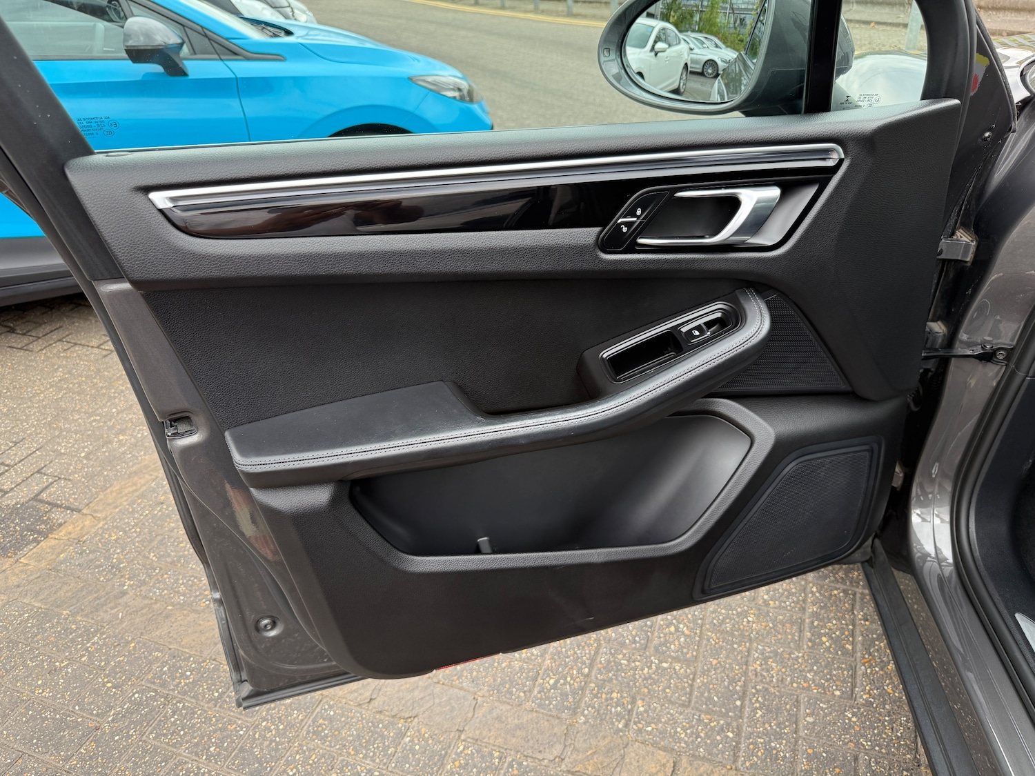 Used Porsche Macan 2015 for sale - 75608385: Photo 58