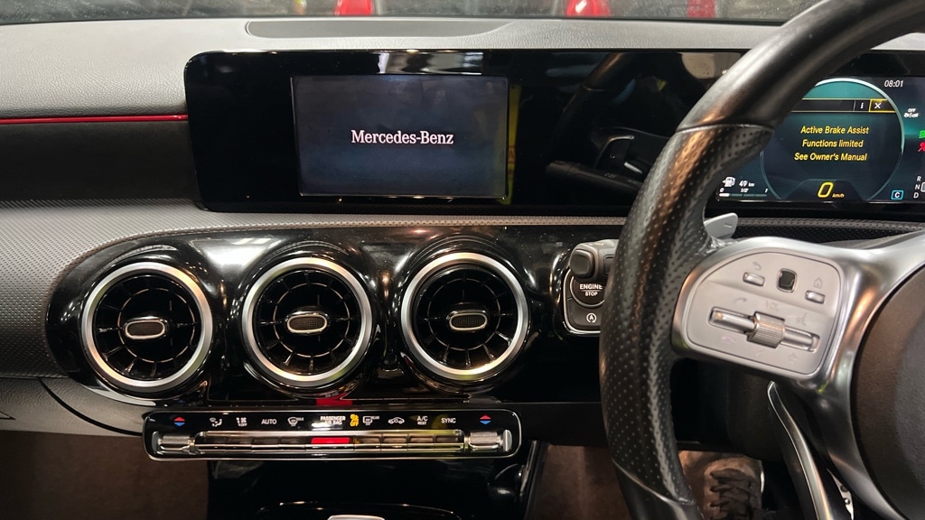 Used Mercedes-Benz A-Class 2018 for sale - 76362275: Photo 10