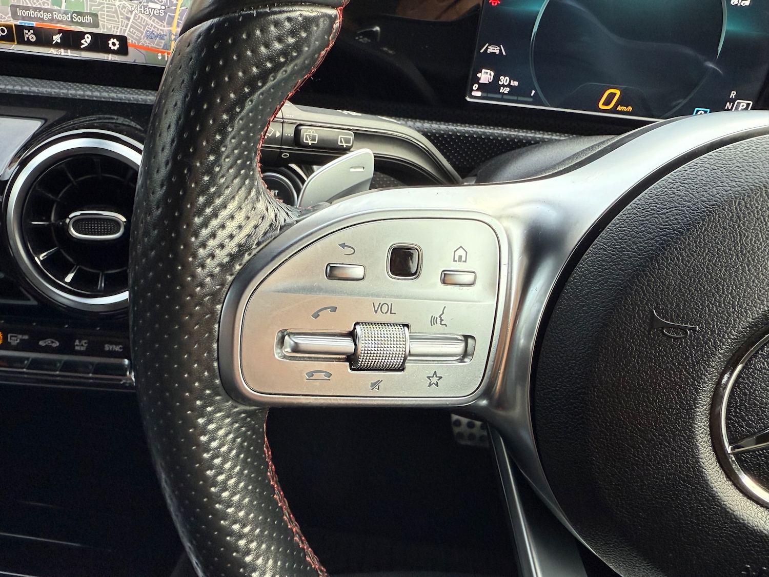 Used Mercedes-Benz A-Class 2018 for sale - 76362275: Photo 63