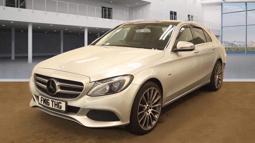 Used Mercedes-Benz C Class 2016 for sale - 77249452: Photo 2