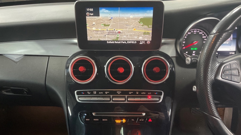 Used Mercedes-Benz C Class 2016 for sale - 77249452: Photo 8