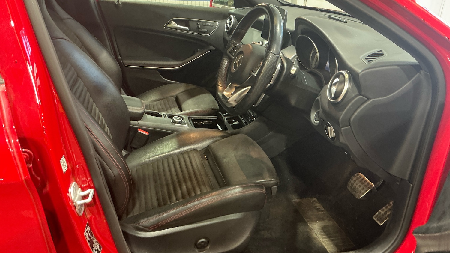 Used Mercedes-Benz GLA 2017 for sale - 77795216: Photo 3