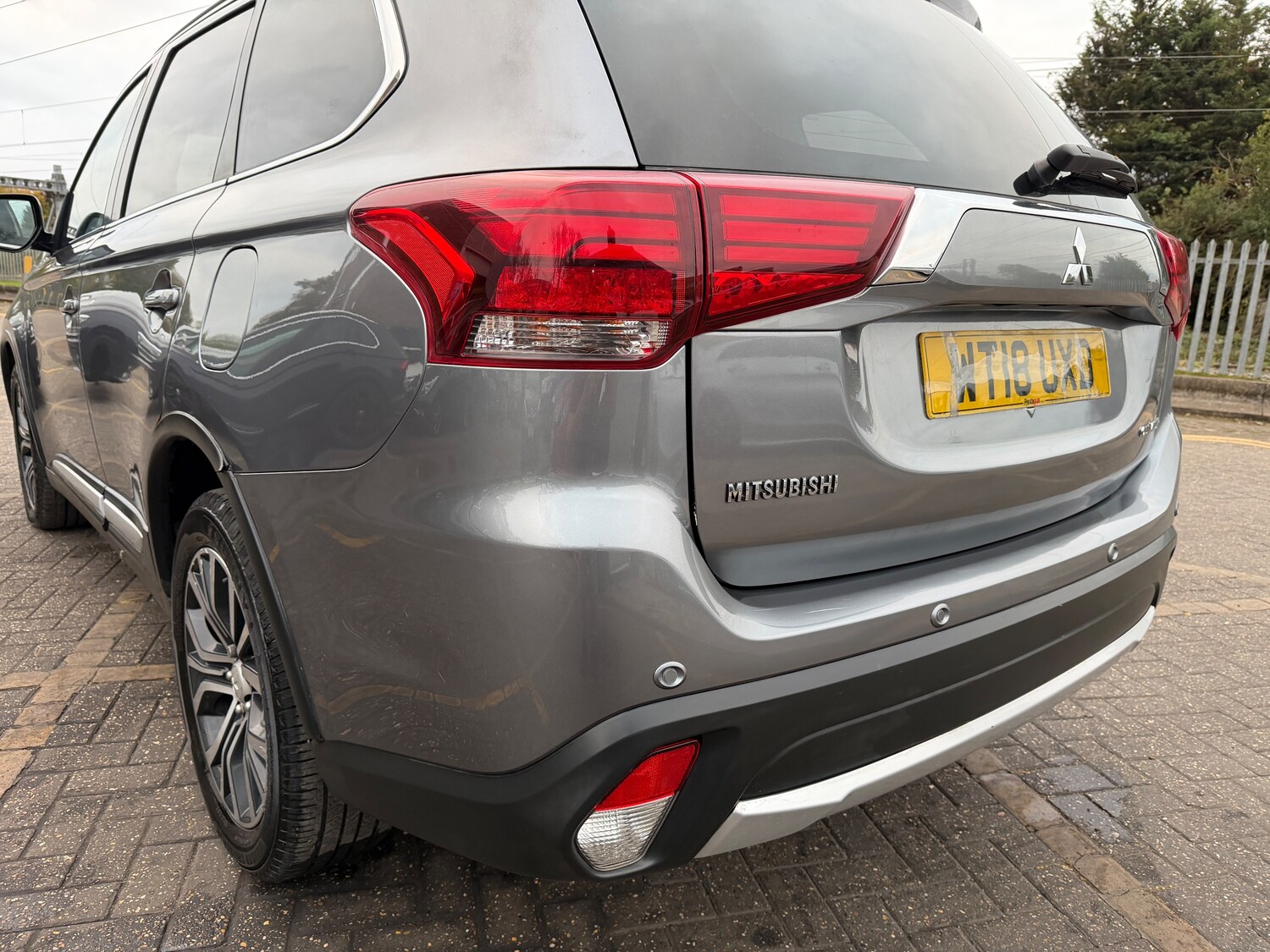 Used Mitsubishi Outlander 2018 for sale - 77872252: Photo 17
