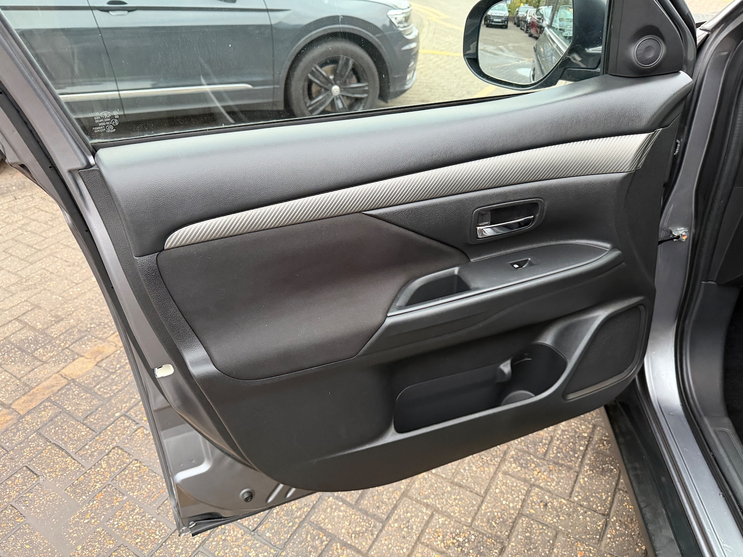 Used Mitsubishi Outlander 2018 for sale - 77872252: Photo 24