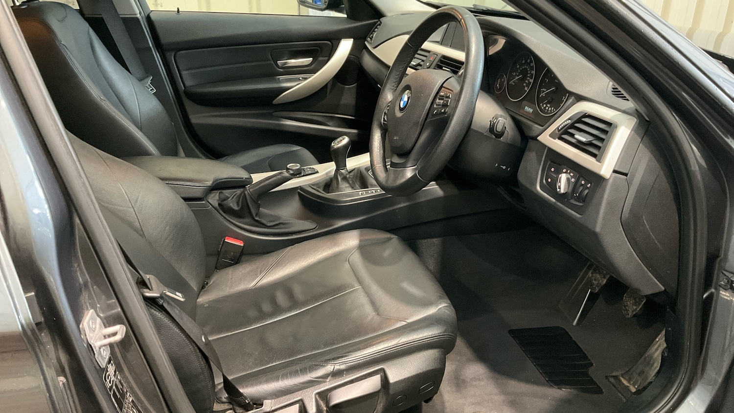 Used BMW 3 Series 2014 for sale - 78134830: Photo 3