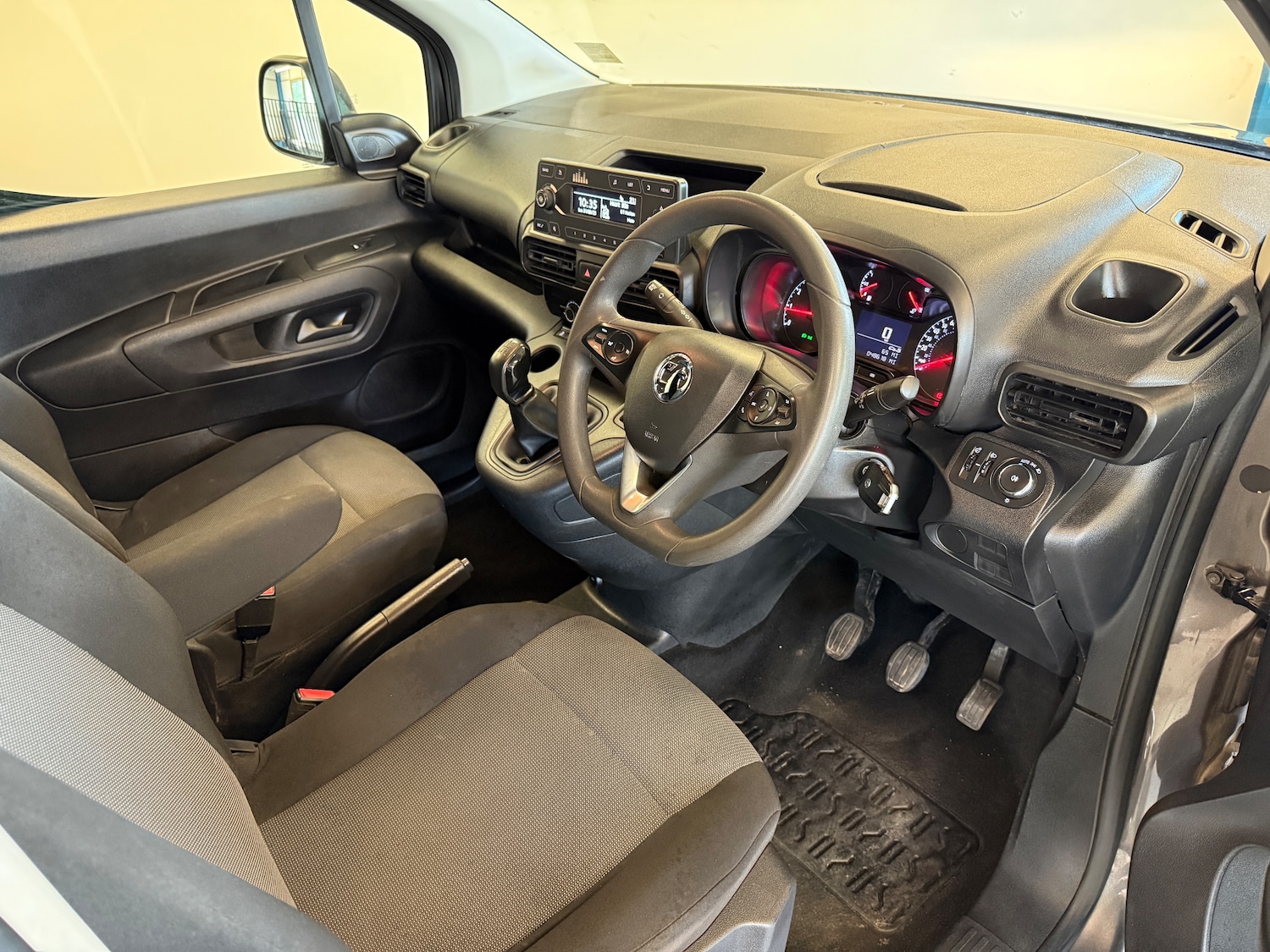 Used Vauxhall Combo 2019 for sale - 75361315: Photo 11