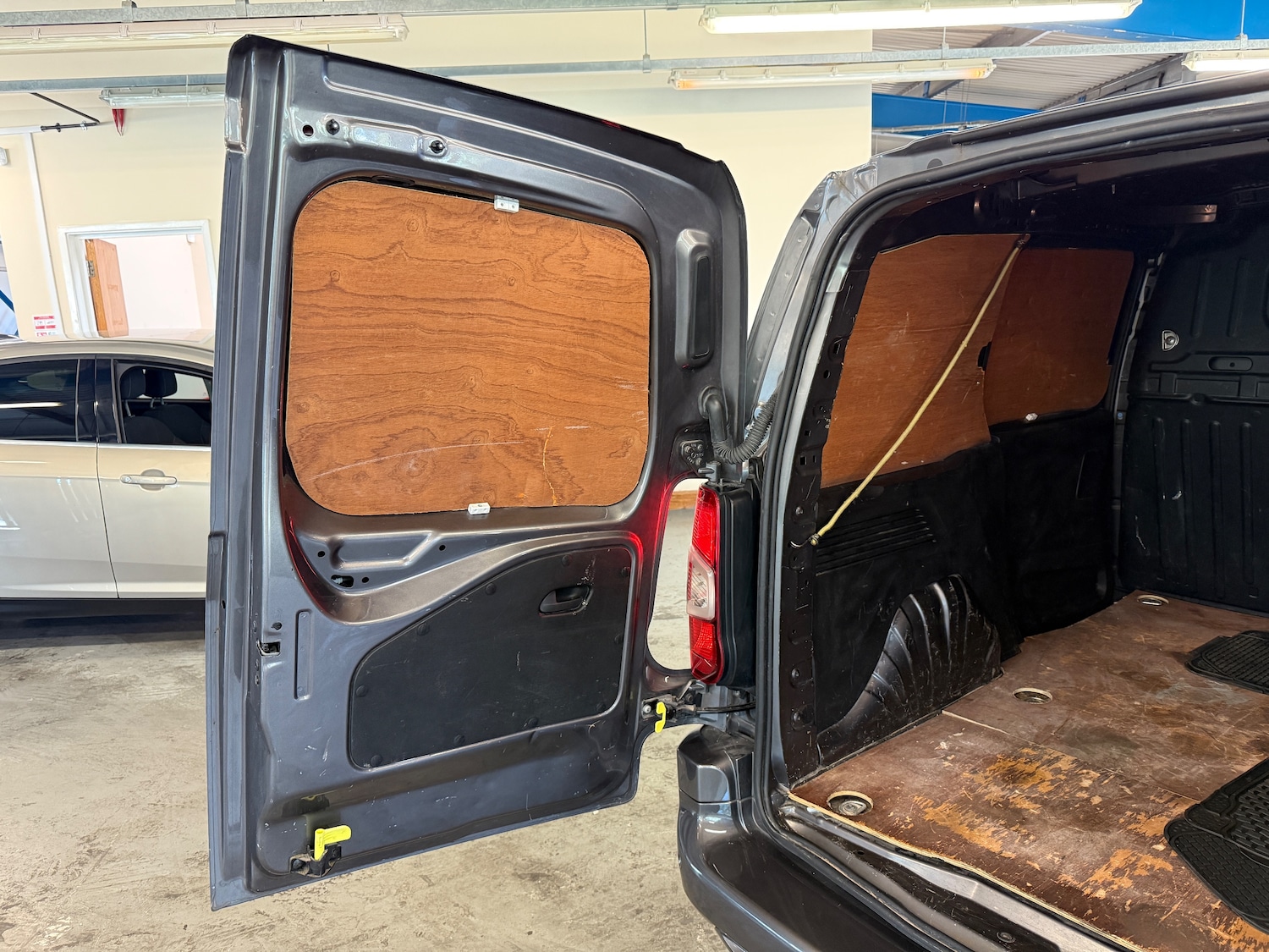 Used Vauxhall Combo 2019 for sale - 75361315: Photo 14