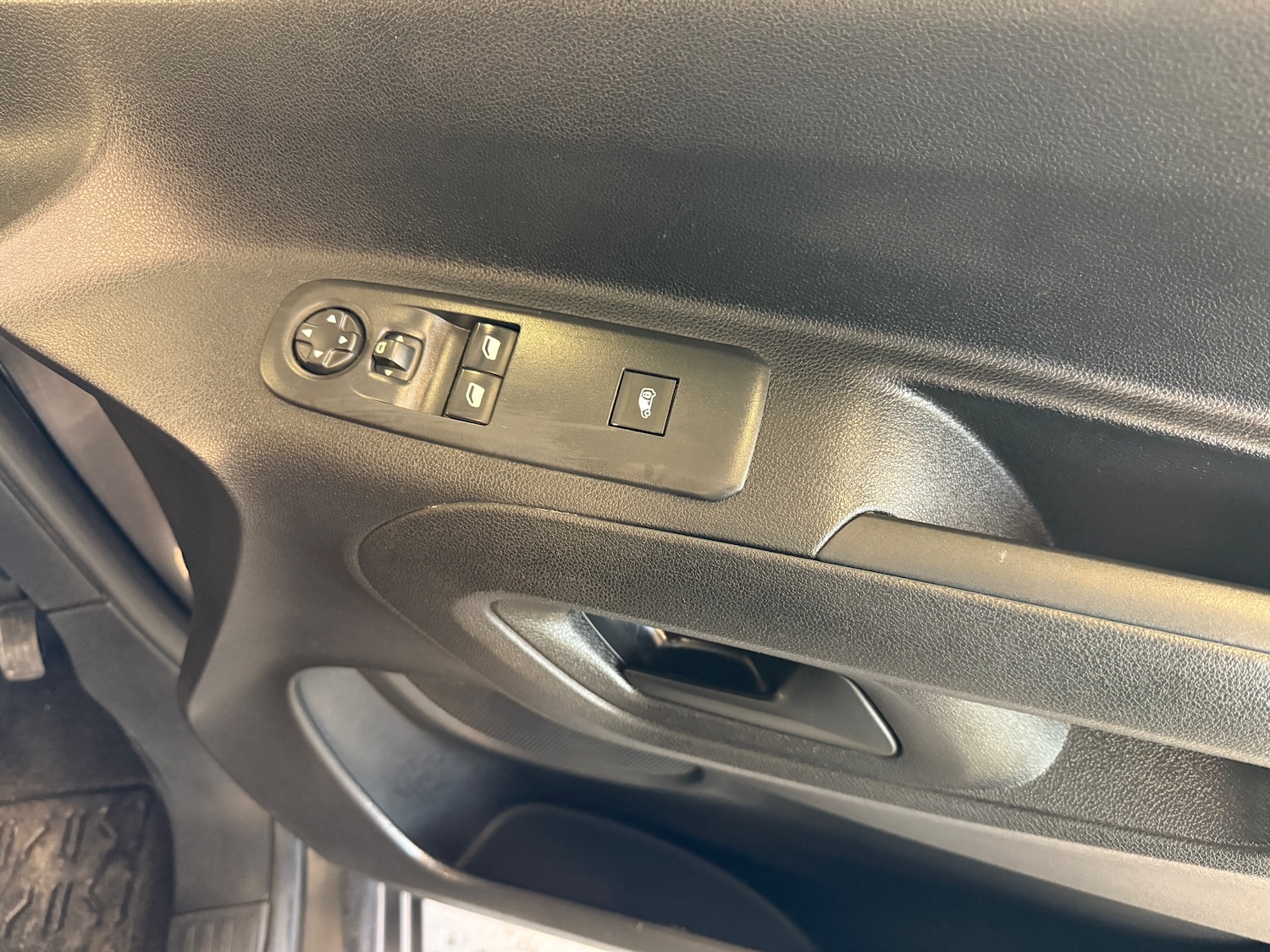 Used Vauxhall Combo 2019 for sale - 75361315: Photo 38